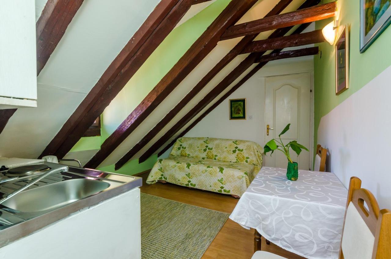 Apartamento Old Town Baroque Palace